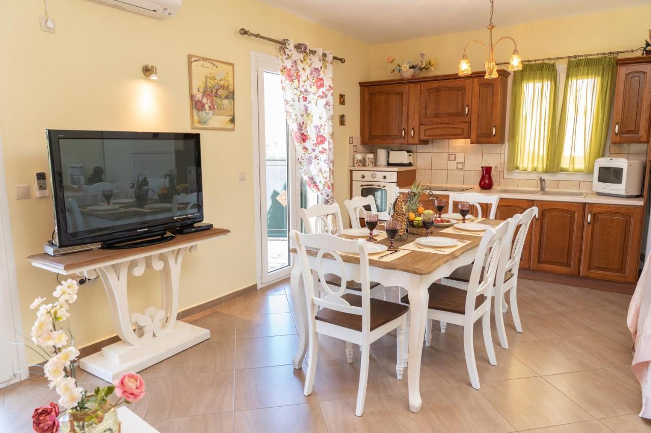 Superb Villa With Private Pool Peaceful Location Sami  Exterior photo